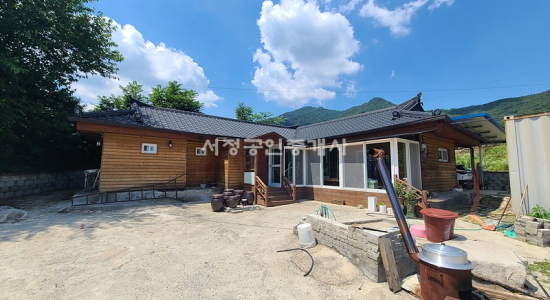 충북 음성군 음성읍 한옥 서까래 대지 넓은 전원주택 2억3천 매매