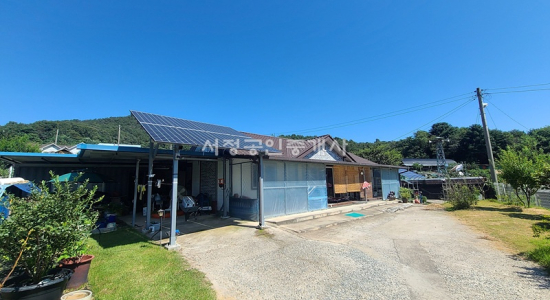 충북 음성군 소이면 넓은 텃밭 고급 목조 남향 전원주택 3억5천 매매