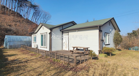 충북 괴산군 소수면 음성읍 15분 토지 넓고 야산 접한 남향 전원주택 1억9천 급매