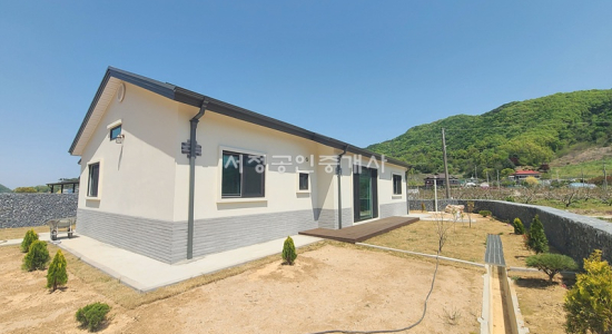 음성군 감곡면 맑은 천 흐르고 야산 가까운 신축 전원주택 3억 매매